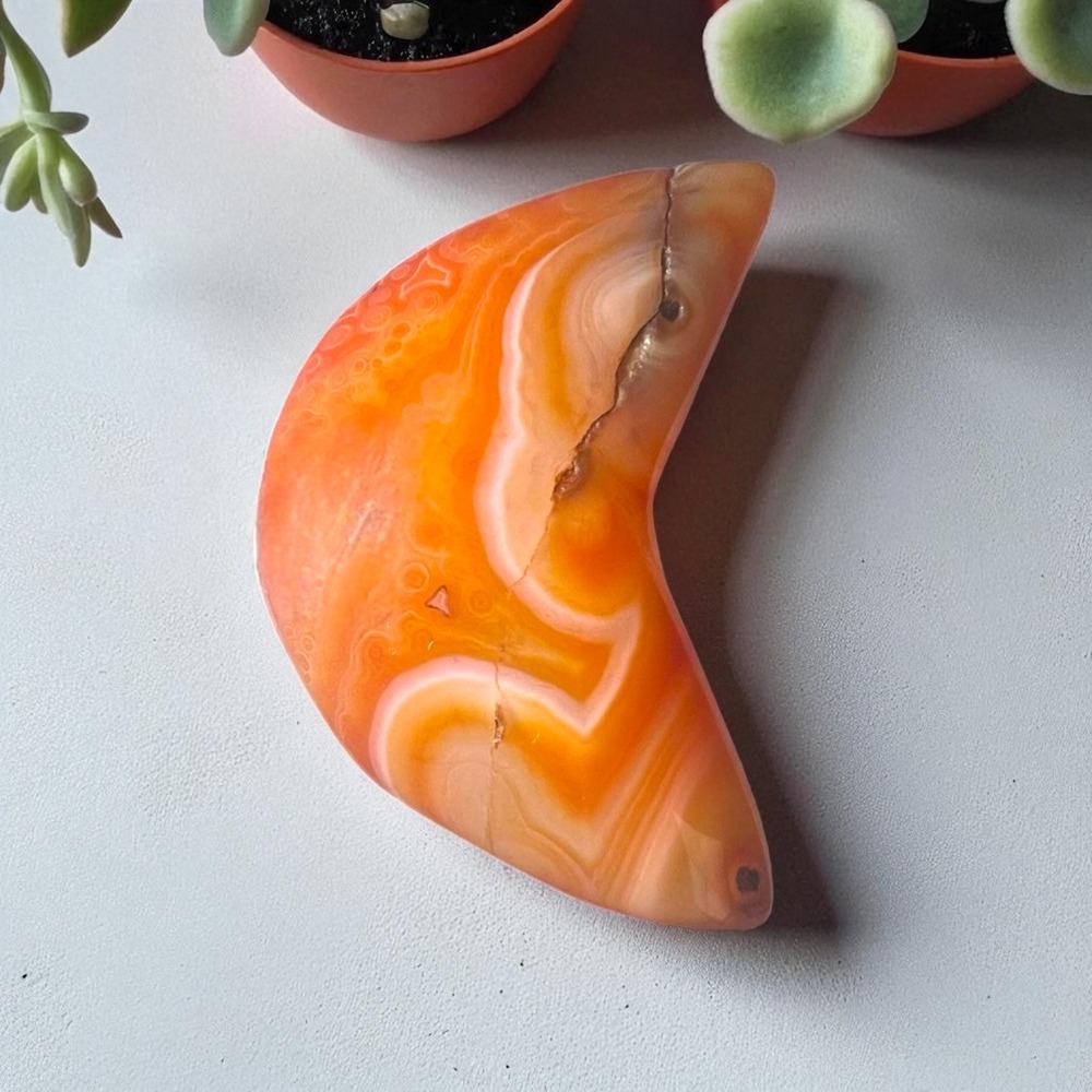 Carnelian Crescent Moon Crystal Carving | Healing Stone for Energy & Balance